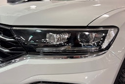 valkoinen Volkswagen T-Roc 2020 kuva 24.