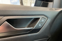 musta Volkswagen T-Roc 2020 kuva 32.