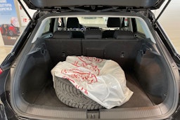 musta Volkswagen T-Roc 2020 kuva 33.