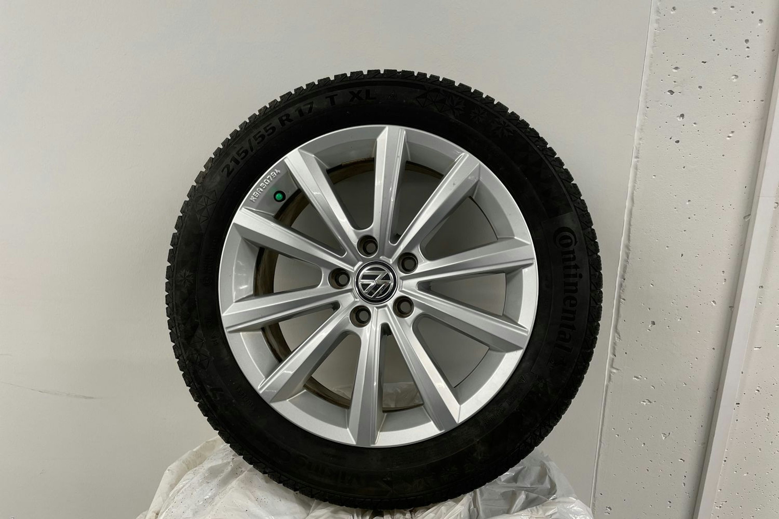 valkoinen Volkswagen T-Roc 2020 kuva 13.