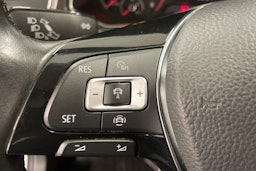 valkoinen Volkswagen T-Roc 2020 kuva 17.