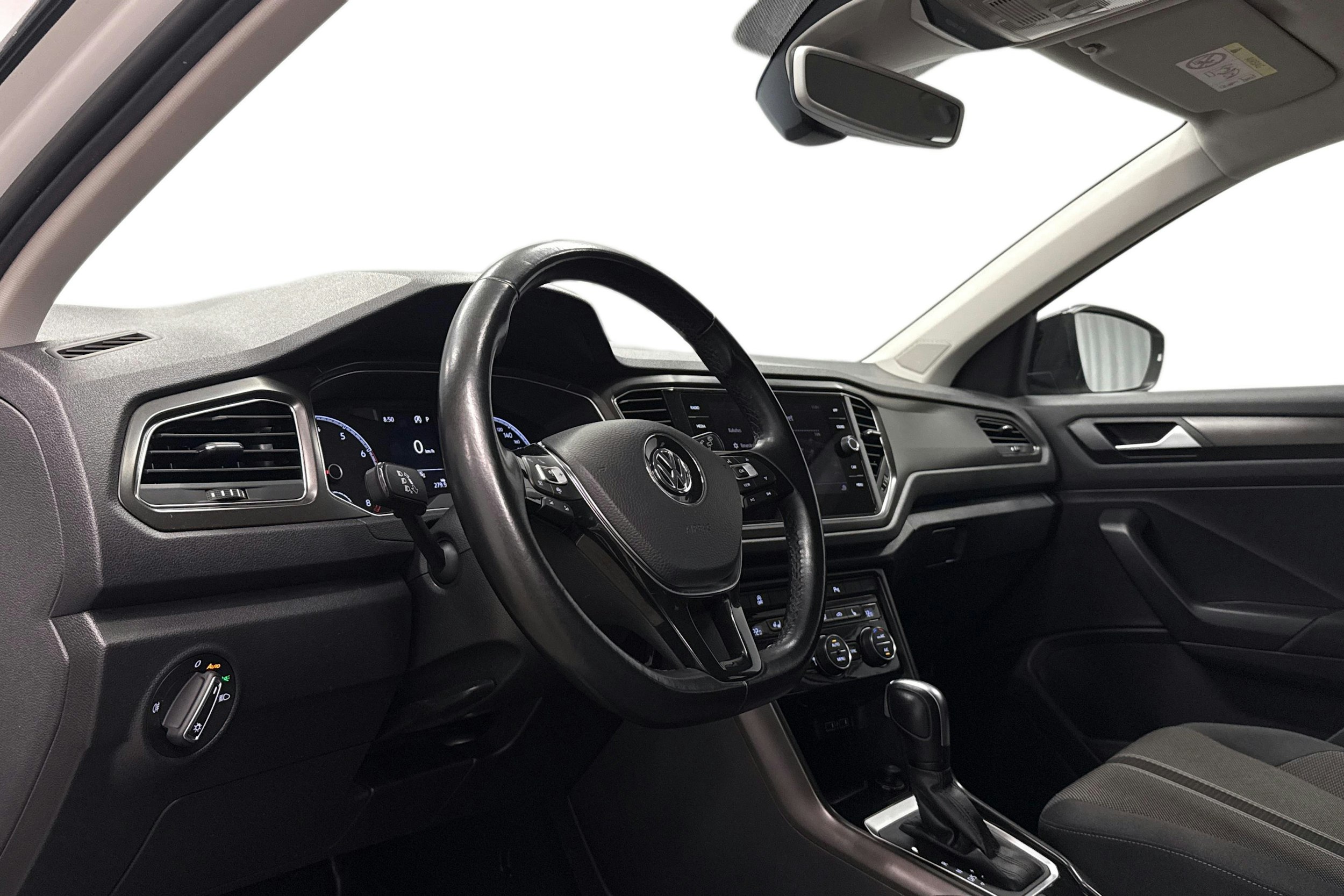 valkoinen Volkswagen T-Roc 2020 kuva 7.