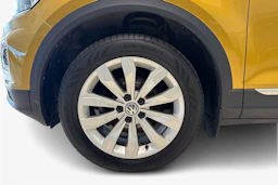 keltainen Volkswagen T-Roc 2020 kuva 9.