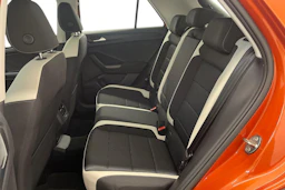 oranssi Volkswagen T-Roc 2020 kuva 8.