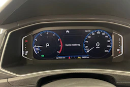 oranssi Volkswagen T-Roc 2020 kuva 15.