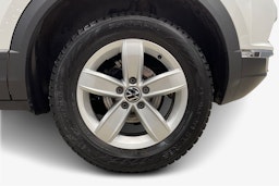 valkoinen Volkswagen T-Roc 2020 kuva 11.