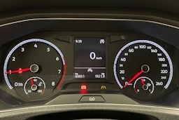 valkoinen Volkswagen T-Roc 2020 kuva 15.