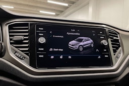 valkoinen Volkswagen T-Roc 2020 kuva 18.