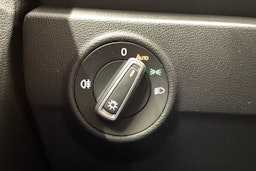 valkoinen Volkswagen T-Roc 2020 kuva 21.