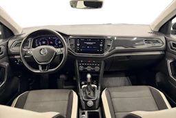 musta Volkswagen T-Roc 2020 kuva 7.