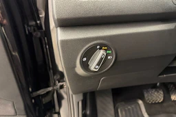 musta Volkswagen T-Roc 2020 kuva 12.