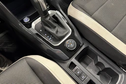 musta Volkswagen T-Roc 2020 kuva 18.