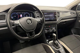 harmaa Volkswagen T-Roc 2020 kuva 6.