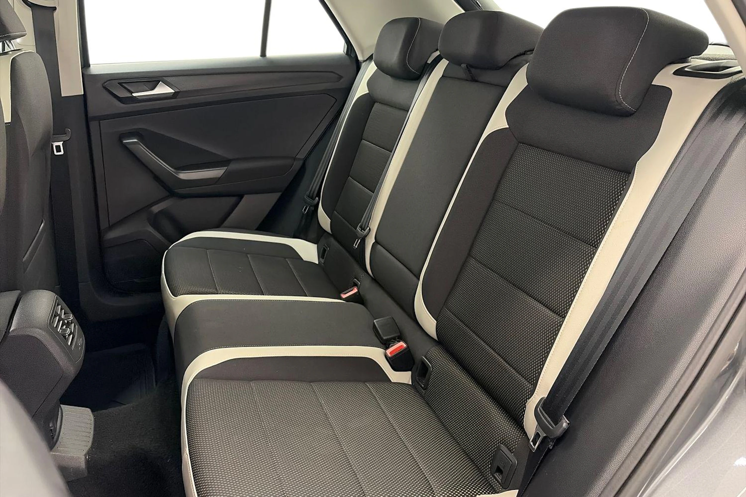 harmaa Volkswagen T-Roc 2020 kuva 8.