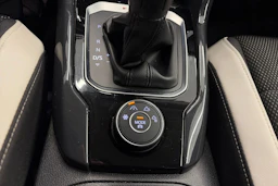 harmaa Volkswagen T-Roc 2020 kuva 25.