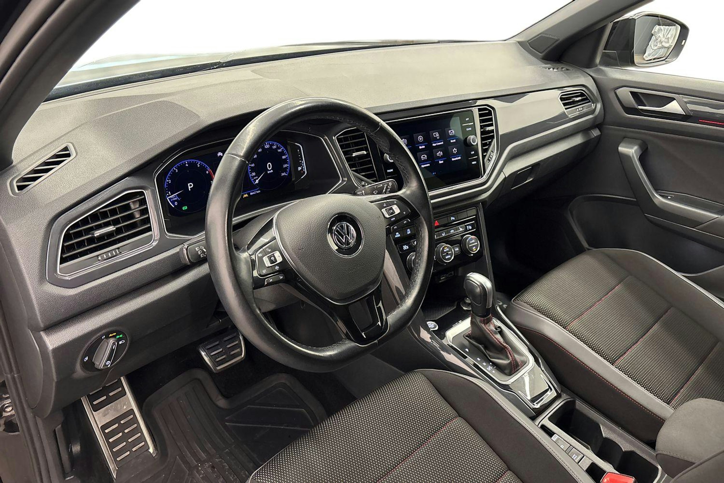 met. musta Volkswagen T-Roc 2020 kuva 7.