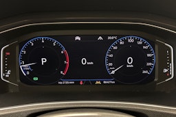 met. musta Volkswagen T-Roc 2020 kuva 18.