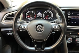 sininen Volkswagen T-Roc 2020 kuva 17.