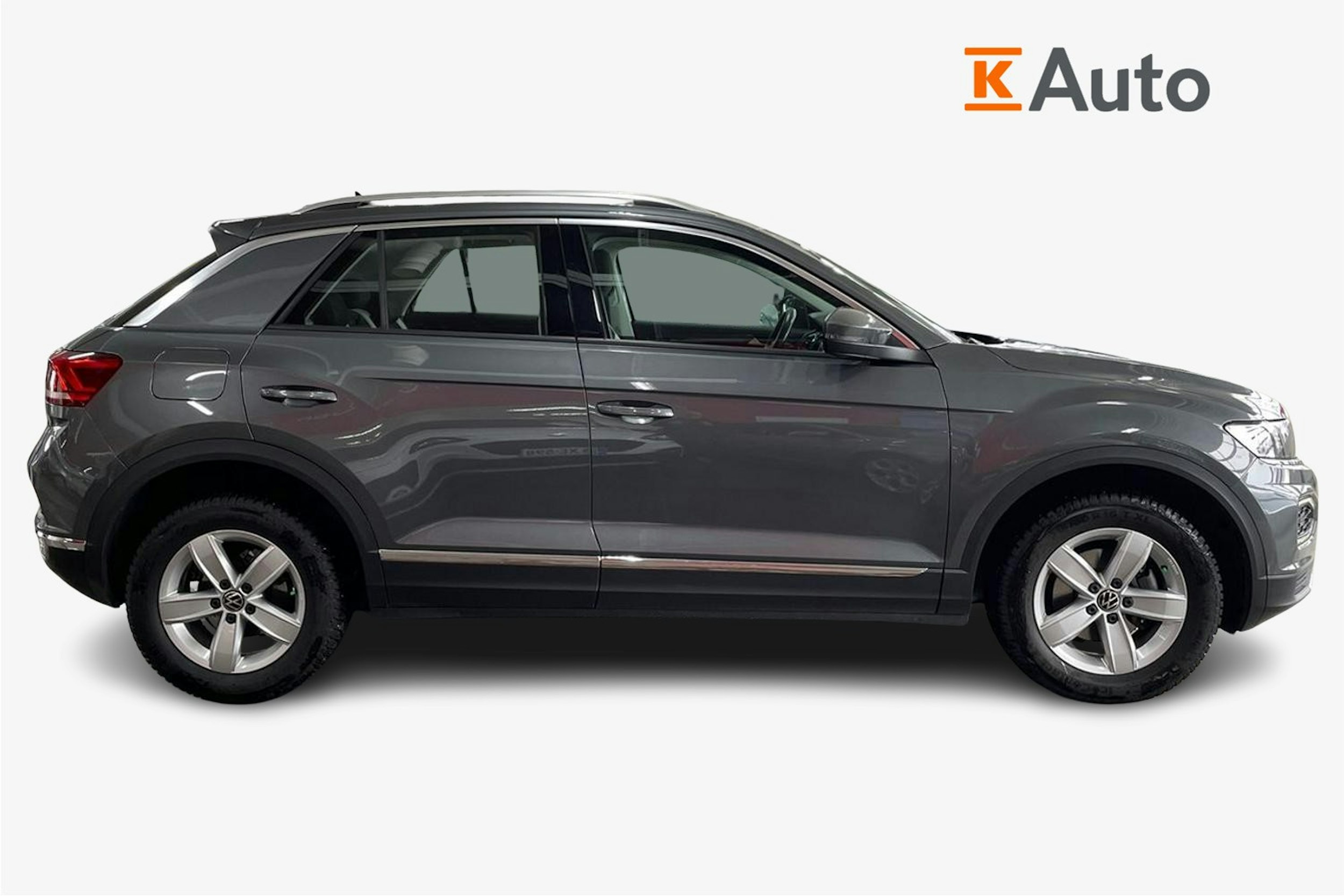 Harmaa Volkswagen T-Roc 2021 kuva 6.