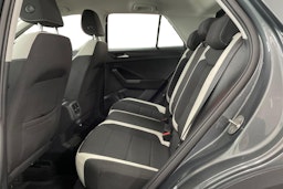 Harmaa Volkswagen T-Roc 2021 kuva 10.