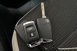 Harmaa Volkswagen T-Roc 2021 kuva 23.