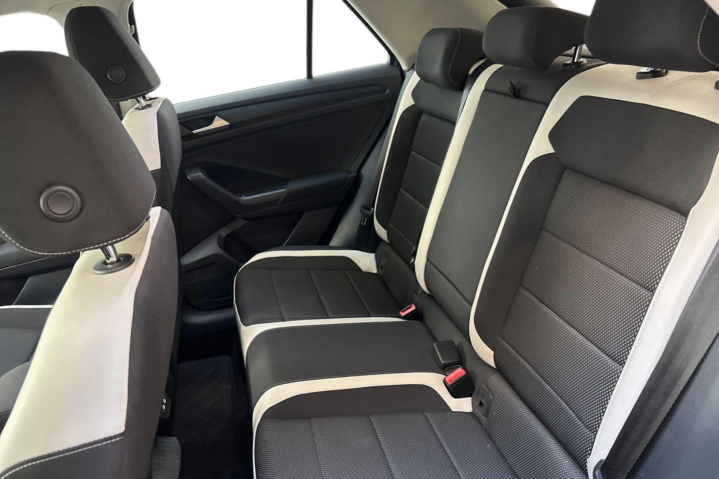 harmaa Volkswagen T-Roc 2021 kuva 11.