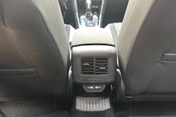 harmaa Volkswagen T-Roc 2021 kuva 17.