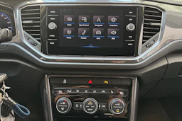 harmaa Volkswagen T-Roc 2021 kuva 22.