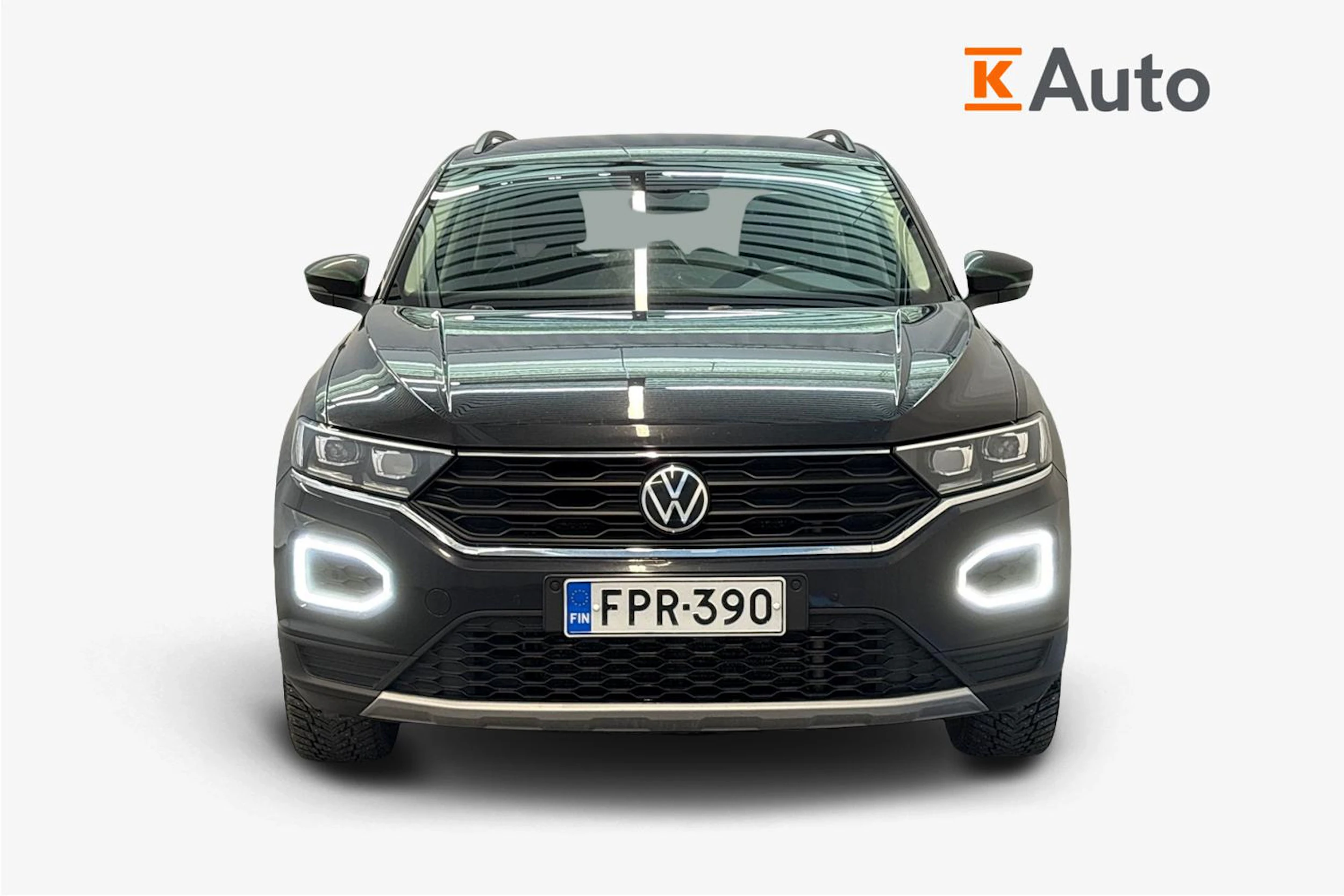 Musta Volkswagen T-Roc 2021 kuva 4.