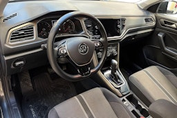 harmaa Volkswagen T-Roc 2021 kuva 7.