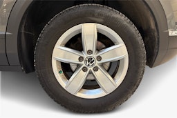 harmaa Volkswagen T-Roc 2021 kuva 11.