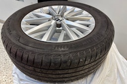 harmaa Volkswagen T-Roc 2021 kuva 14.