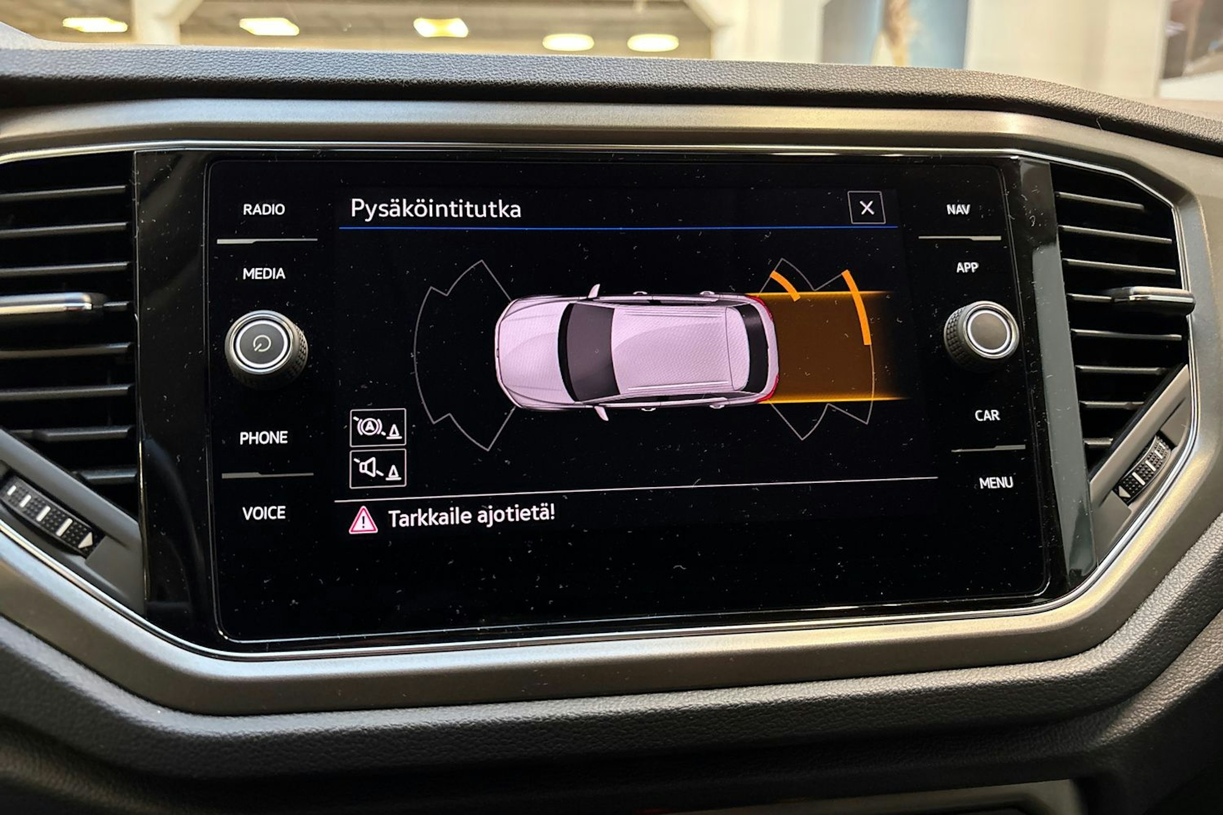 harmaa Volkswagen T-Roc 2021 kuva 21.