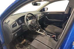 sininen Volkswagen T-Roc 2021 kuva 3.