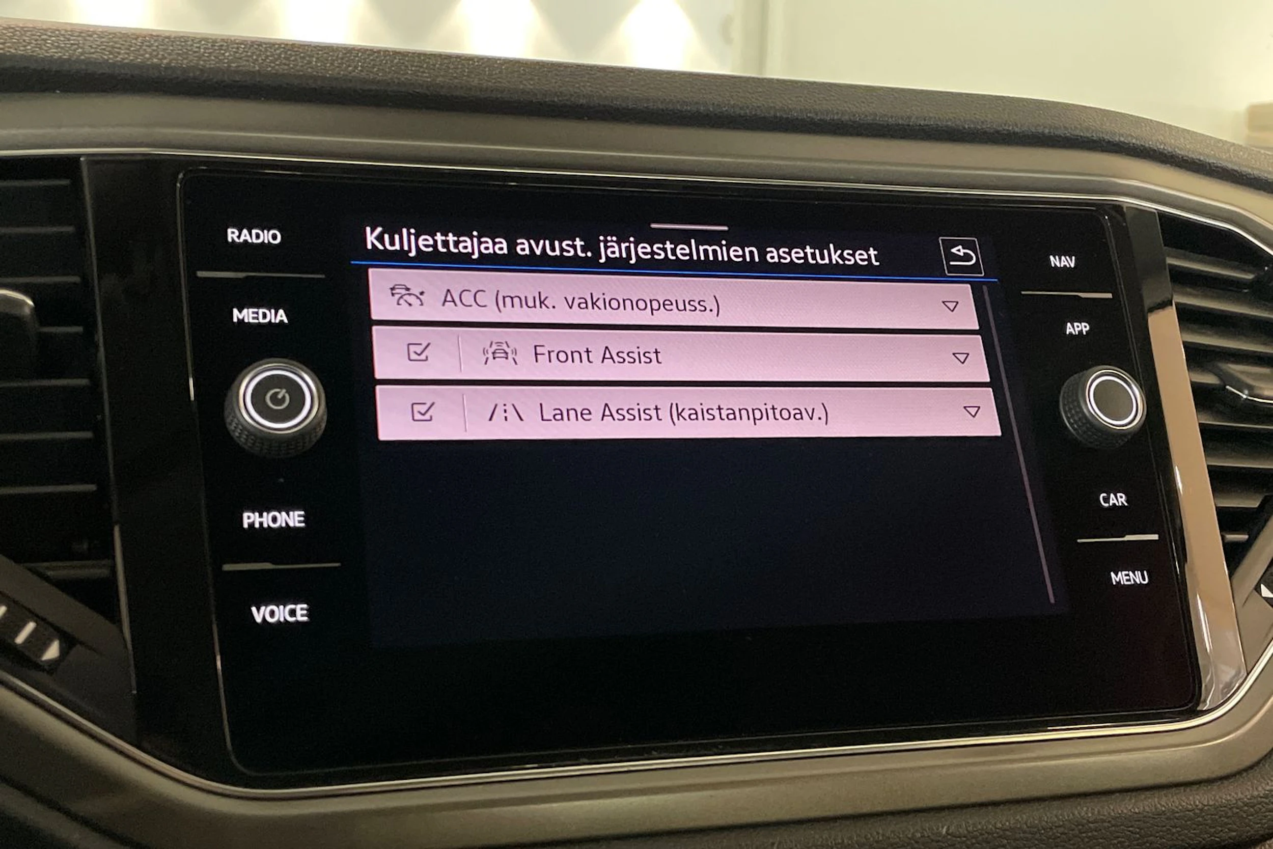 met. sininen Volkswagen T-Roc 2021 kuva 17.