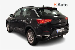 musta Volkswagen T-Roc 2021 kuva 2.