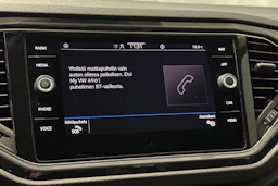 musta Volkswagen T-Roc 2021 kuva 24.