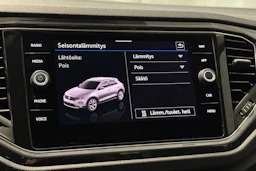 musta Volkswagen T-Roc 2021 kuva 30.