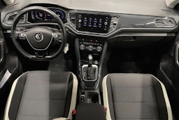 met. sininen Volkswagen T-Roc 2021 kuva 9.