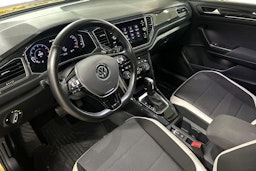 keltainen Volkswagen T-Roc 2021 kuva 10.