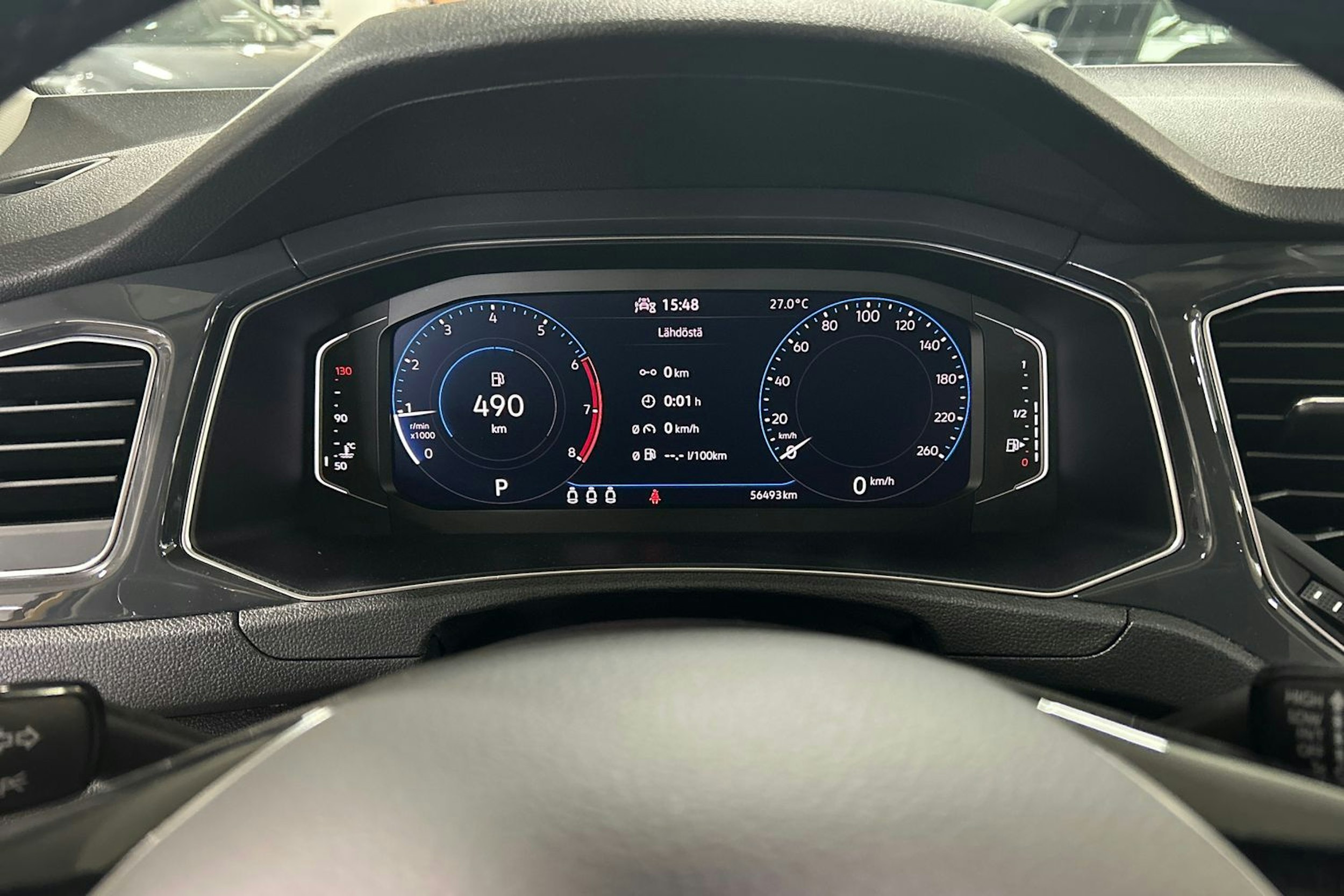 keltainen Volkswagen T-Roc 2021 kuva 20.