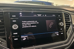 keltainen Volkswagen T-Roc 2021 kuva 22.