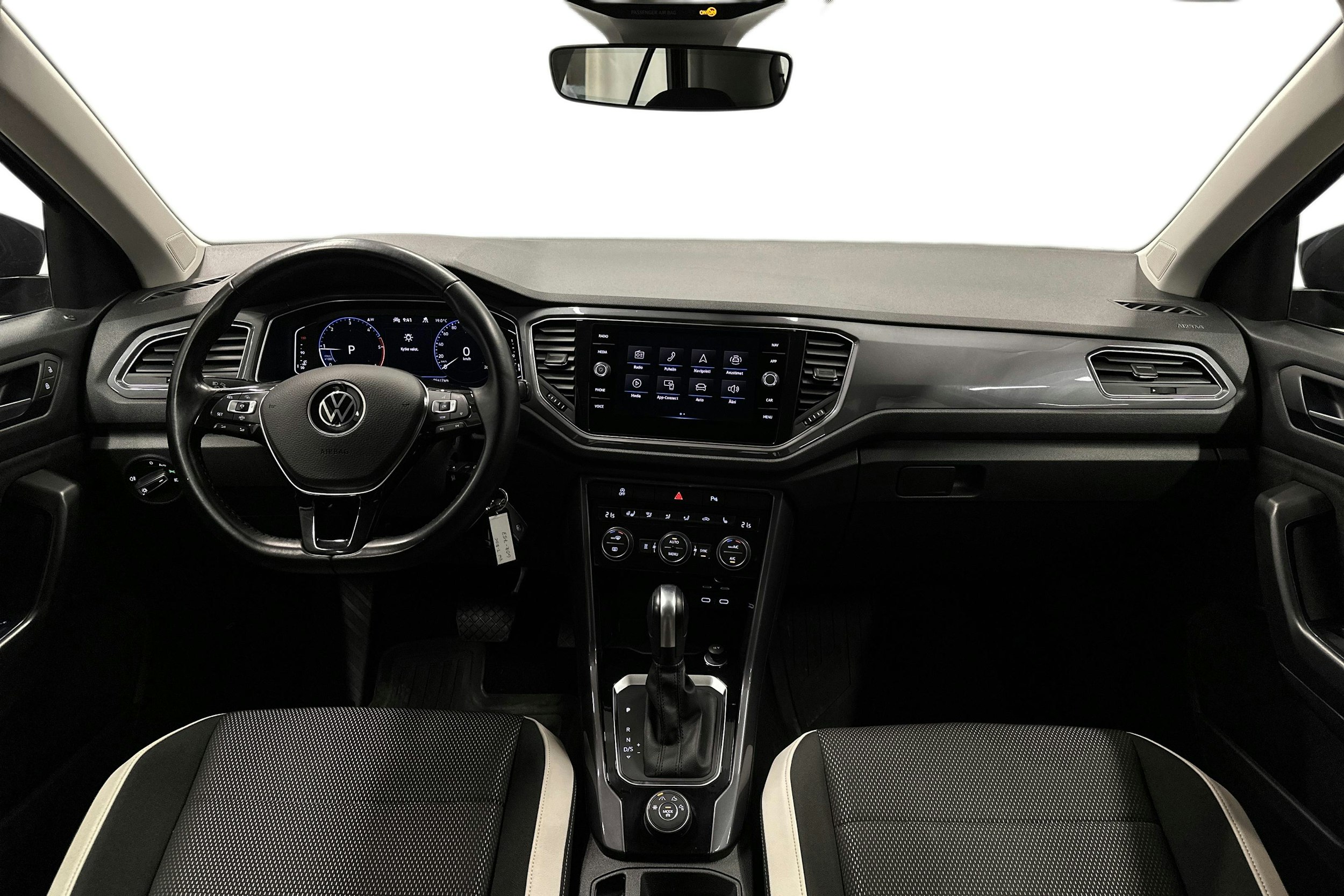 harmaa Volkswagen T-Roc 2021 kuva 9.