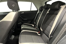 harmaa Volkswagen T-Roc 2021 kuva 10.