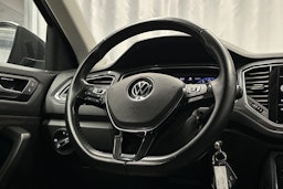 harmaa Volkswagen T-Roc 2021 kuva 16.