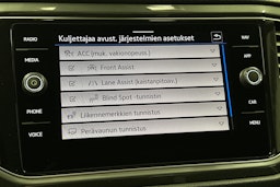 harmaa Volkswagen T-Roc 2021 kuva 21.