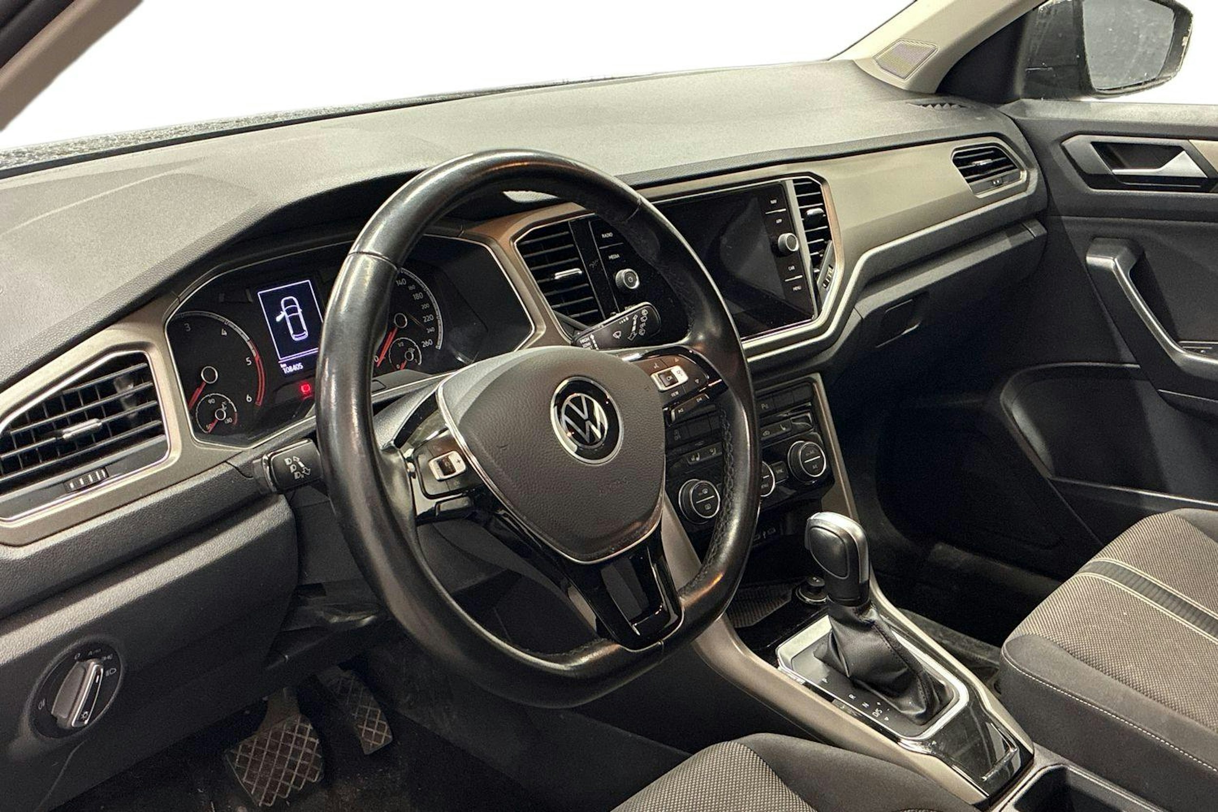 harmaa Volkswagen T-Roc 2021 kuva 3.