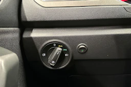 keltainen Volkswagen T-Roc 2021 kuva 24.