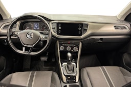 Musta Volkswagen T-Roc 2021 kuva 9.