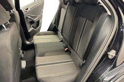 Musta Volkswagen T-Roc 2021 kuva 10.